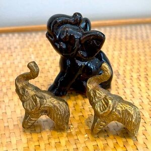 Vintage set of 3 mini elephant figurines, 2 solid brass and 1 handmade pottery